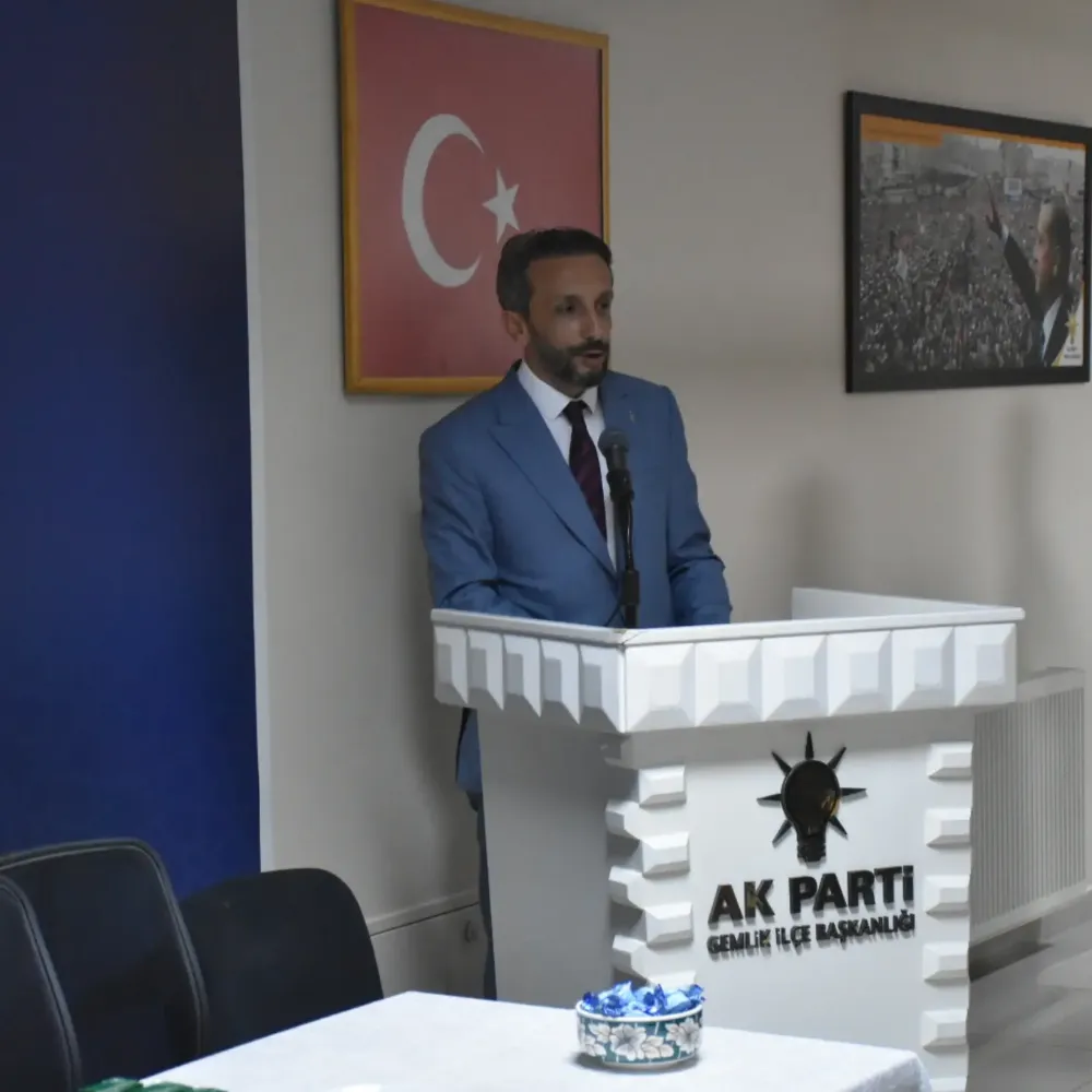 Ak Parti İlçe Başkanı Mehmet Taşar Belediye Yönetimine Yüklendi...